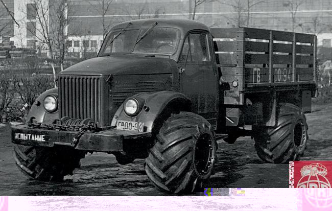 (116-121)_GAZ63_Page_4_Image_0002.jpg