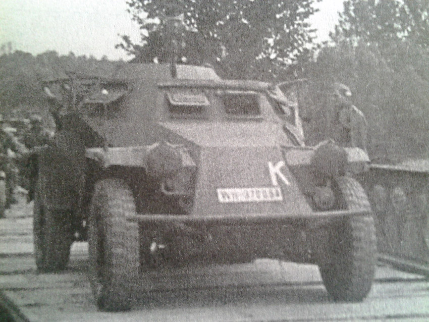 Sd.Kfz.221.jpg