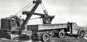 ГАЗ-63Д с самосвальным полуприцепом для сыпучих грузов. Испытания 1958 года. Заводское фото.