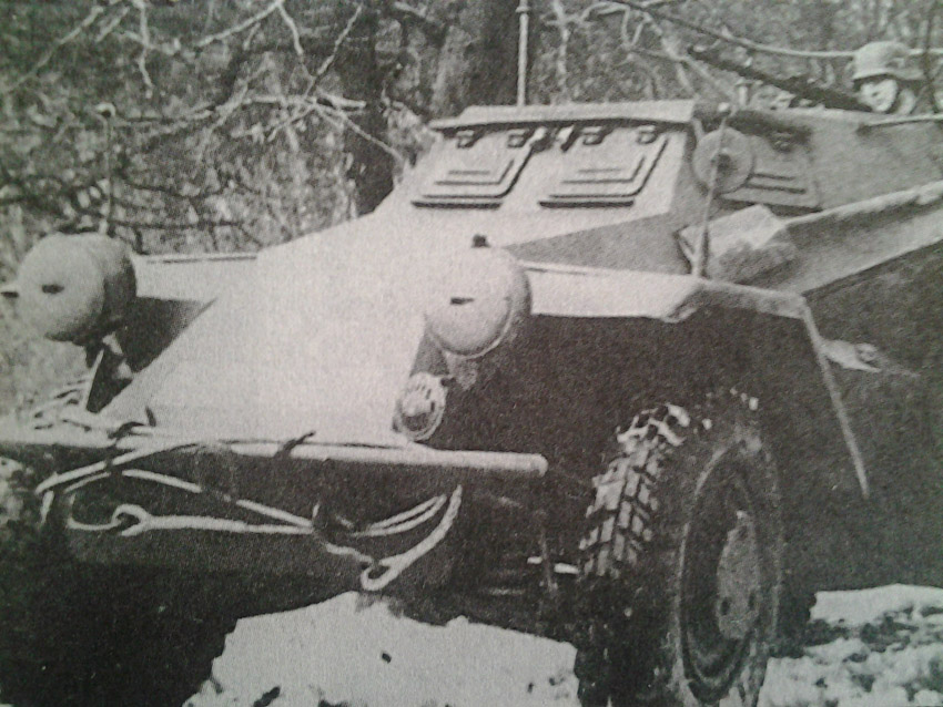 Sd.Kfz.223.jpg